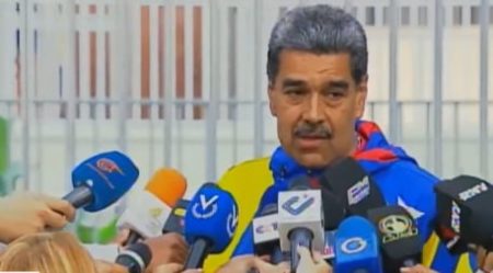 Elecciones en Venezuela: votó Nicolás Maduro y aseguró que hará “que se respeten” los resultados imagen-7