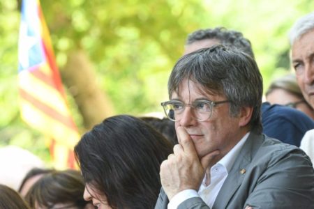 Puigdemont se reafirma en su decisión de ir a un debate de investidura: "Estaré en el Parlament" imagen-12