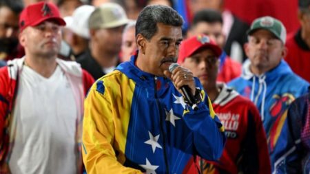 Nicolás Maduro dice que no habrá “fascismo”, habla de hackeo y lanza insultos a Milei imagen-7