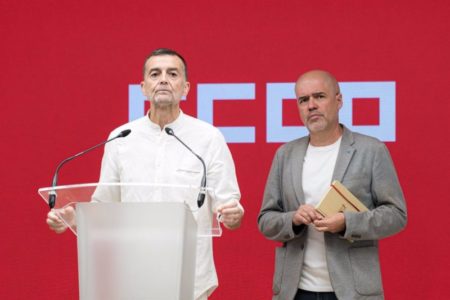 IU y CCOO coinciden en la necesidad de derogar la Ley Mordaza y mejorar las políticas públicas en vivienda imagen-13