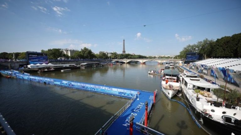 Autoridades olímpicas aplazan pruebas de triatlón masculino por contaminación del río Sena imagen-4