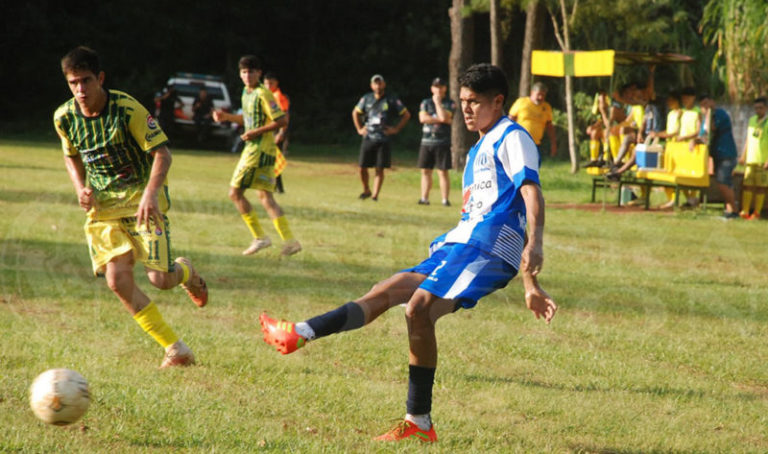 Se suspendió la final del torneo Apertura de fútbol de Eldorado imagen-3