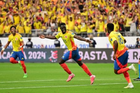 Davinson Sánchez dejó claro el lugar que James Rodríguez ocupa en la historia del fútbol colombiano imagen-9