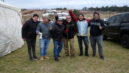 TC en Posadas: Turistas de distintos puntos del país y Brasil copan la ciudad imagen-12