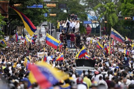 Crisis en Venezuela, en vivo: qué pasa tras las elecciones, entre protestas y presión internacional imagen-15