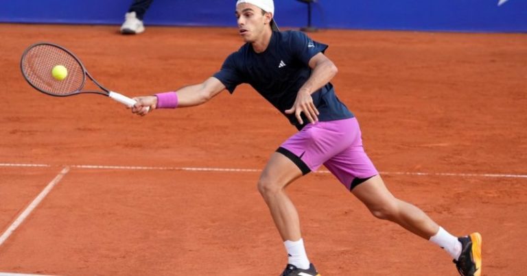 A semifinales: dos argentinos quedaron cerca de un título ATP imagen-3