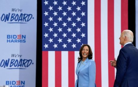 Joe Biden expresó su apoyo a Kamala Harris para que sea la candidata demócrata a la presidencia de EEUU imagen-13