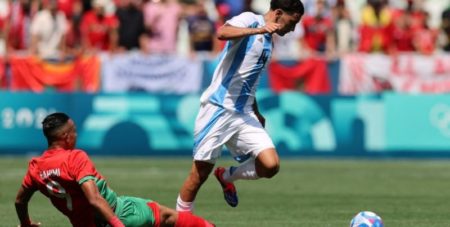 La Selección Argentina Sub 23 rescató un agónico empate en su debut en los Juegos Olímpicos imagen-13