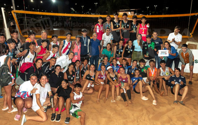 Beach Voley: Costa Sur tuvo su cierre de oro imagen-4