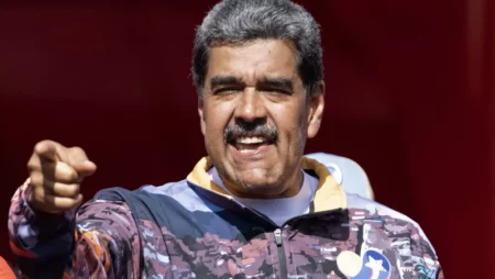 Elecciones en Venezuela: los primeros resultados oficiales dieron ganador a Nicolás Maduro con el 51,20% de los votos imagen-8