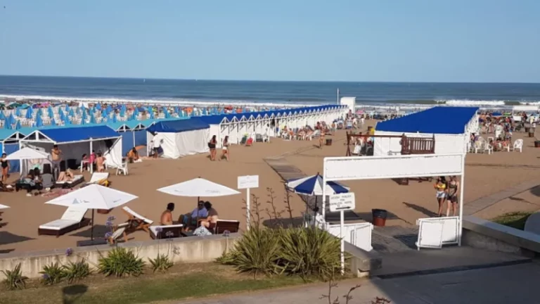 Verano 2025: alquilar una carpa en Mar del Plata ya cuesta $3 millones imagen-4