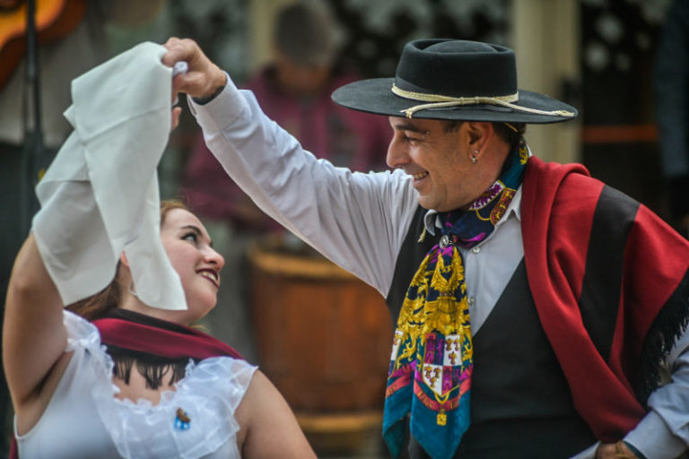 Peña por la Independencia: música, gastronomía y artesanías para disfrutar en Posadas imagen-3