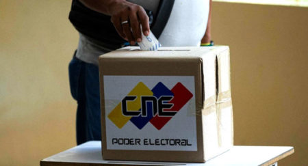 La comunidad internacional apunta a un “fraude electoral” en Venezuela imagen-15