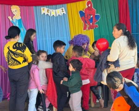 Movimiento Evita Misiones: «Barrio por barrio también hacemos feliz a la gurisada» imagen-9