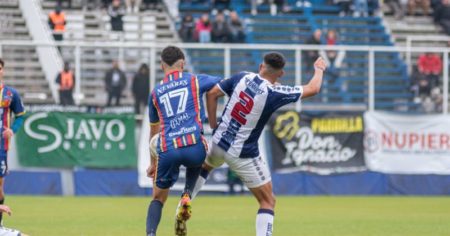 Colegiales volvió a perder y no se pudo escapar imagen-11