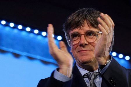 Puigdemont emprende su “viaje de retorno del exilio” y convoca un acto mañana en Barcelona imagen-14