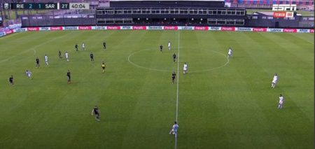 Riestra vs. Sarmiento: la insólita situación por la que el equipo local llegó a tener 12 jugadores imagen-7