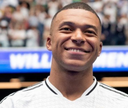 Mbappé, el nuevo del salón: entrenó por primera vez con el Madrid imagen-9