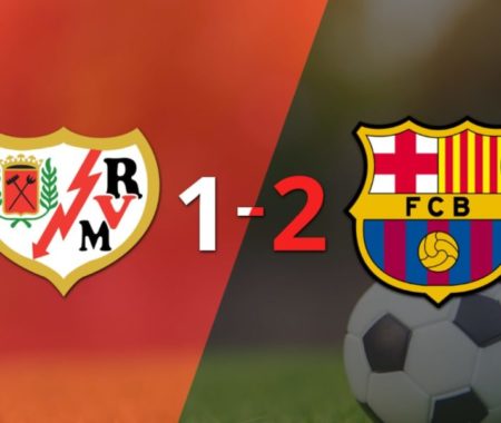 Barcelona voltea el marcador y triunfa 2 a 1 ante Rayo Vallecano imagen-7