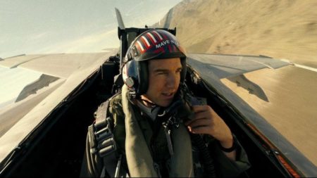 Consiguieron ocultarlo pero las secuencias de vuelo de 'Top Gun: Maverick' esconden una realidad desagradable: los vómitos de los actores imagen-14