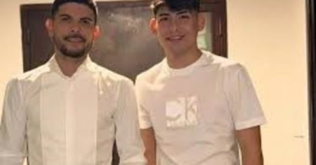 El hijo de Banega denunció amenazas y bancó a su papá antes del clásico imagen-9