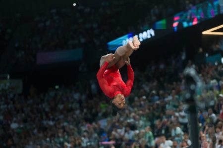 Juegos Olímpicos 2024: Simone Biles, un ángel al que nadie puede detener y sigue haciendo historia imagen-14