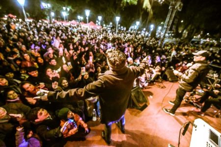 Black Friday: la Plaza San Martín fue el epicentro de una fiesta que combinó la mejor gastronomía y las mejores ofertas imagen-6