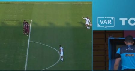 Acá sí llamó el VAR: el penal que le cobraron en contra a Lanús contra Central Córdoba imagen-9