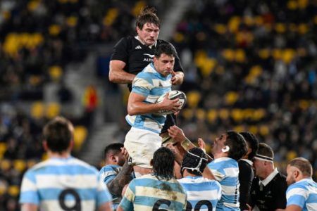 Tras el brillante debut, Los Pumas sufrieron una dura derrota ante los All Blacks en el Rugby Championship imagen-11