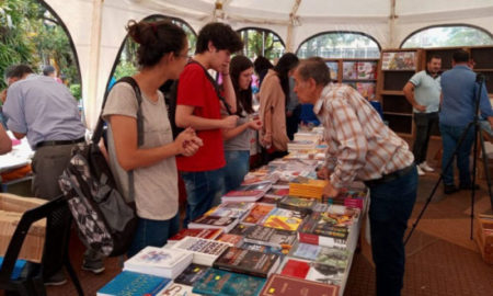 Este martes comienza la Feria del Libro en Eldorado imagen-8