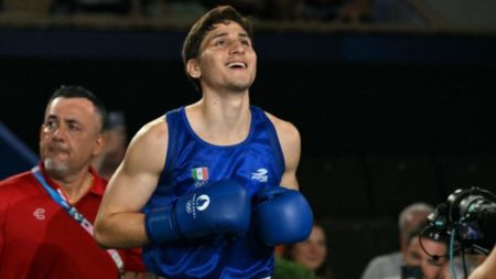 El mexicano Marco Verde se queda con la medalla de plata en la final de 71 kg de boxeo imagen-16