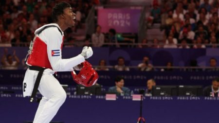 Rafael Alba gana bronce en taekwondo y le da a Cuba su octava medalla en París 2024 imagen-16