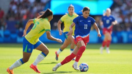 Estados Unidos vence a Brasil por 1-0 y se lleva la medalla de oro en fútbol femenino imagen-13