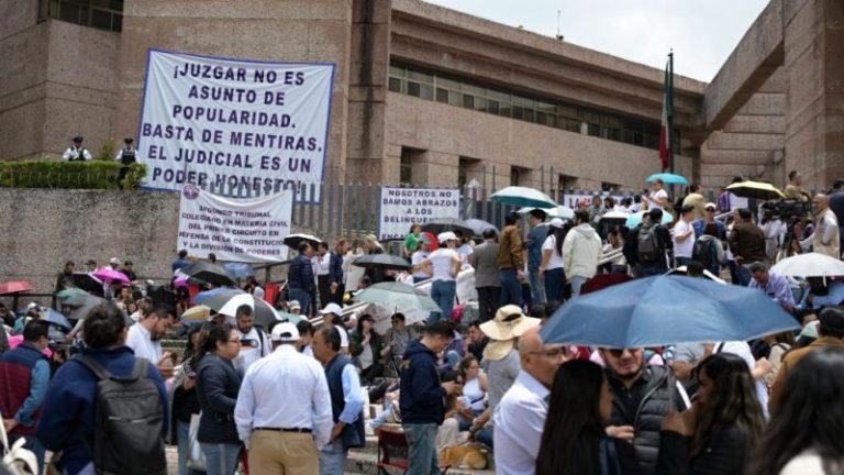 Jueces y magistrados se unen al paro indefinido de trabajadores judiciales en México imagen-4