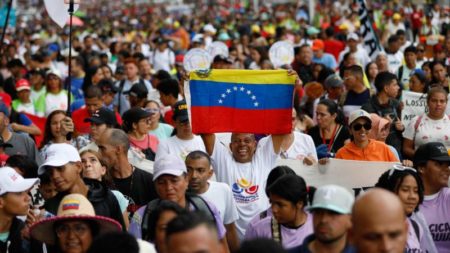 China pide “respetar la voluntad del pueblo venezolano” tras la sentencia del Tribunal Supremo de Justicia imagen-13