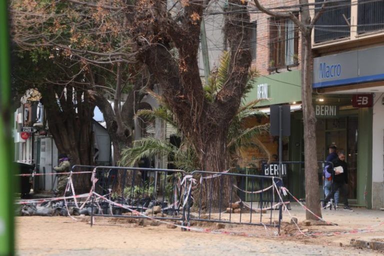 ¿Un botín de US$ 30 millones? La banda que hizo el túnel planificó el golpe en un mítico bar frente a los tribunales de San Isidro imagen-4