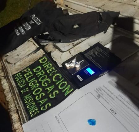 Dos narcodelivery detenidos y droga incautada en operativos nocturnos – OberaInside.com.ar imagen-15