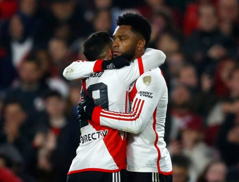 El River de Gallardo vence 1-0 a Talleres y se acerca a los cuartos de final de la Copa Libertadores imagen-4