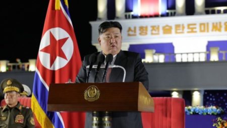 Corea del Norte dice que envió 250 nuevos lanzamisiles hacia la frontera surcoreana imagen-7