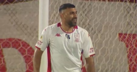 Vídeo: el gol mal anulado a Wanchope en el Huracán vs Argentinos imagen-14