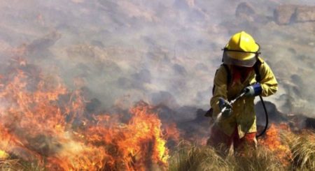 Frente a la posibilidad de riesgo de incendio extremo en Córdoba, se espera por la tormenta de Santa Rosa imagen-6