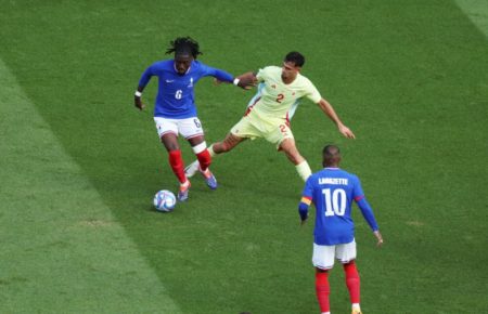 El partido entre Francia y España, en directo: ‘La Rojita’ busca el oro ante los anfitriones imagen-10