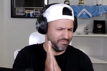 El Kun Agüero apuntó contra “periodistas K” por las críticas que recibió tras su cruce con otro streamer imagen-16