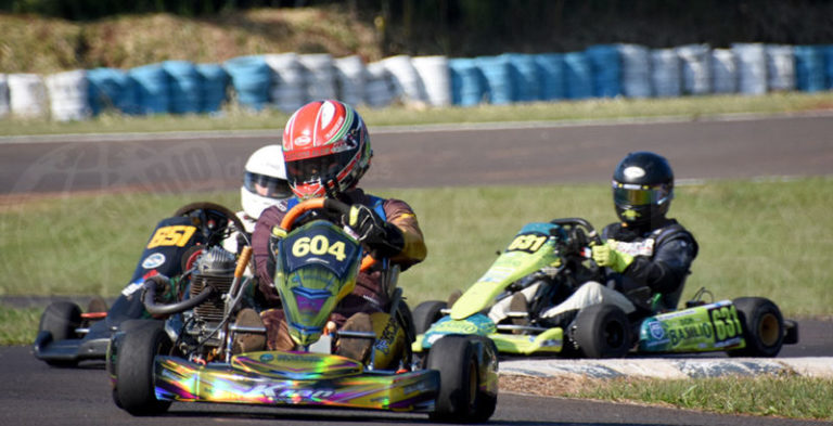 Oberá le puso calor a todas las luchas en el Misionero de Karting imagen-4