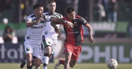 Chicago le ganó a Colón y es el único líder de la zona B imagen-10