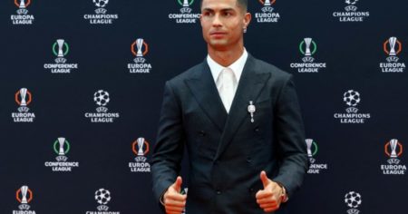 El premio a Cristiano Ronaldo antes del sorteo de la nueva Champions League imagen-11