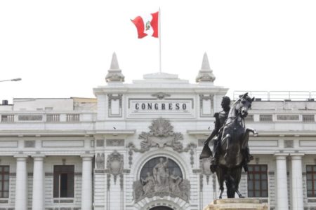 Parlamentarios de APP, Fuerza Popular, Avanza País y Perú Libre suman más de mil inasistencias en el Congreso imagen-7