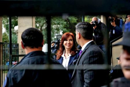 A qué hora declara hoy Cristina Kirchner en Comodoro Py por el atentado en su contra imagen-16