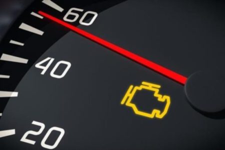 ¿Hay que asustarse? Esto significa que se encienda la luz del motor en el tablero del auto imagen-7