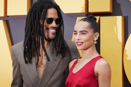 En fotos: Del look de Zoë Kravitz al llamativo accesorio de Julia fox imagen-9